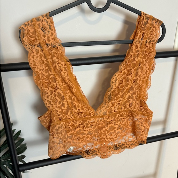 Free People Heartbreaker Terra Combo Button-Front Lace Brami size M NWOT - Picture 6 of 6